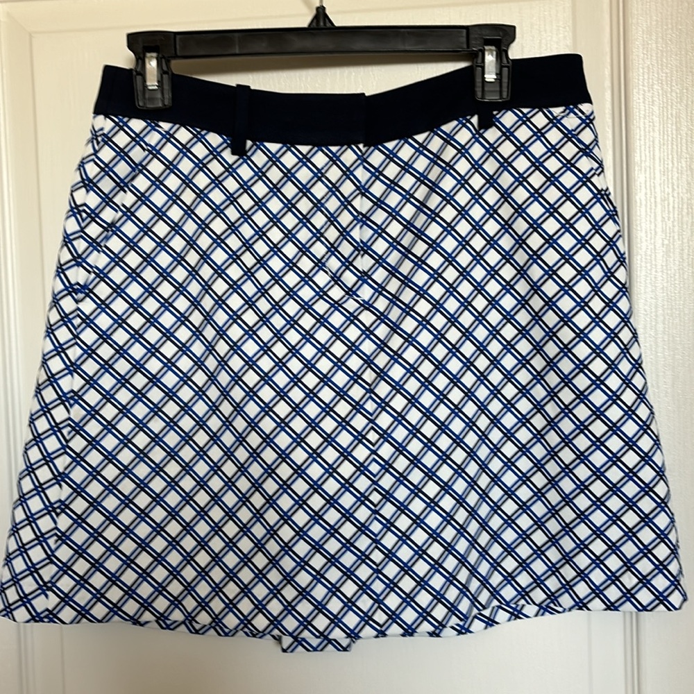 EUC Tory Sport size small plaid print tech twill skirt/skort.